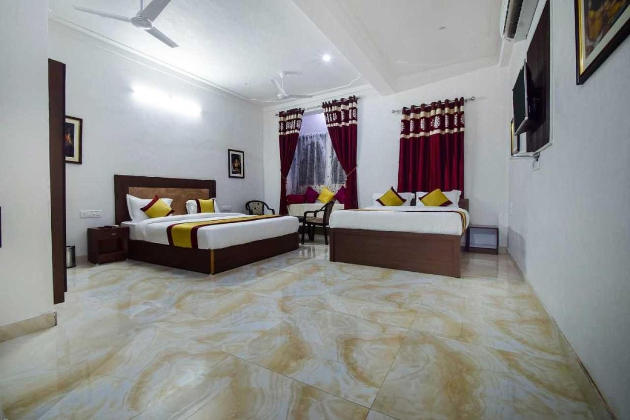 Collection O Vallabh Villas Udaipur Exterior photo