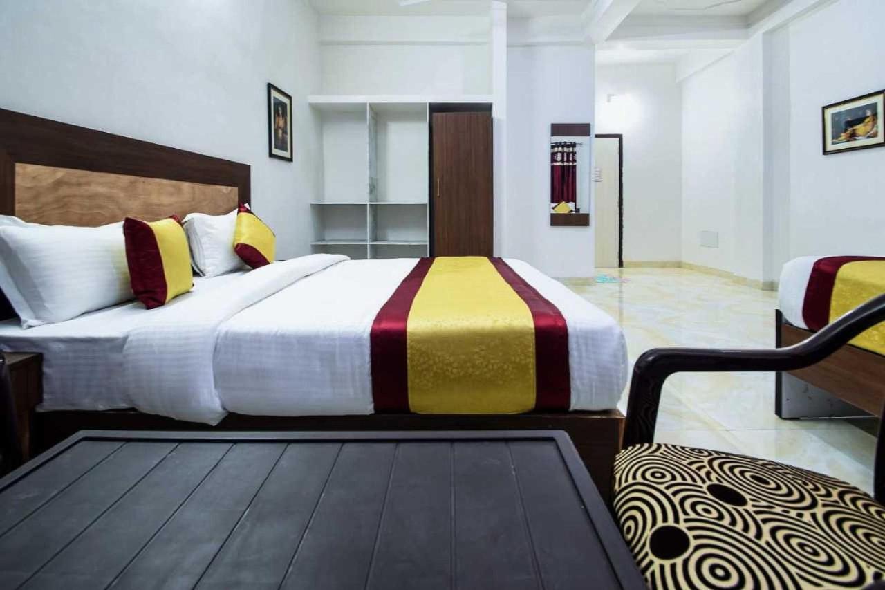 Collection O Vallabh Villas Udaipur Exterior photo