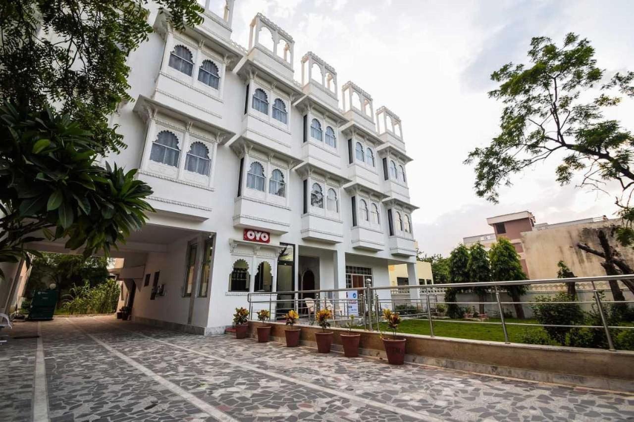 Collection O Vallabh Villas Udaipur Exterior photo